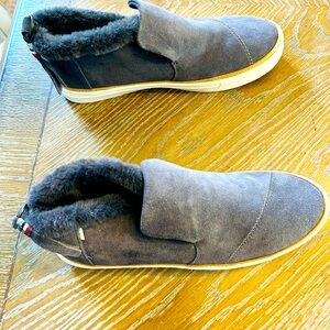 Toms women’s gray bootie. New in box. Size 9.5